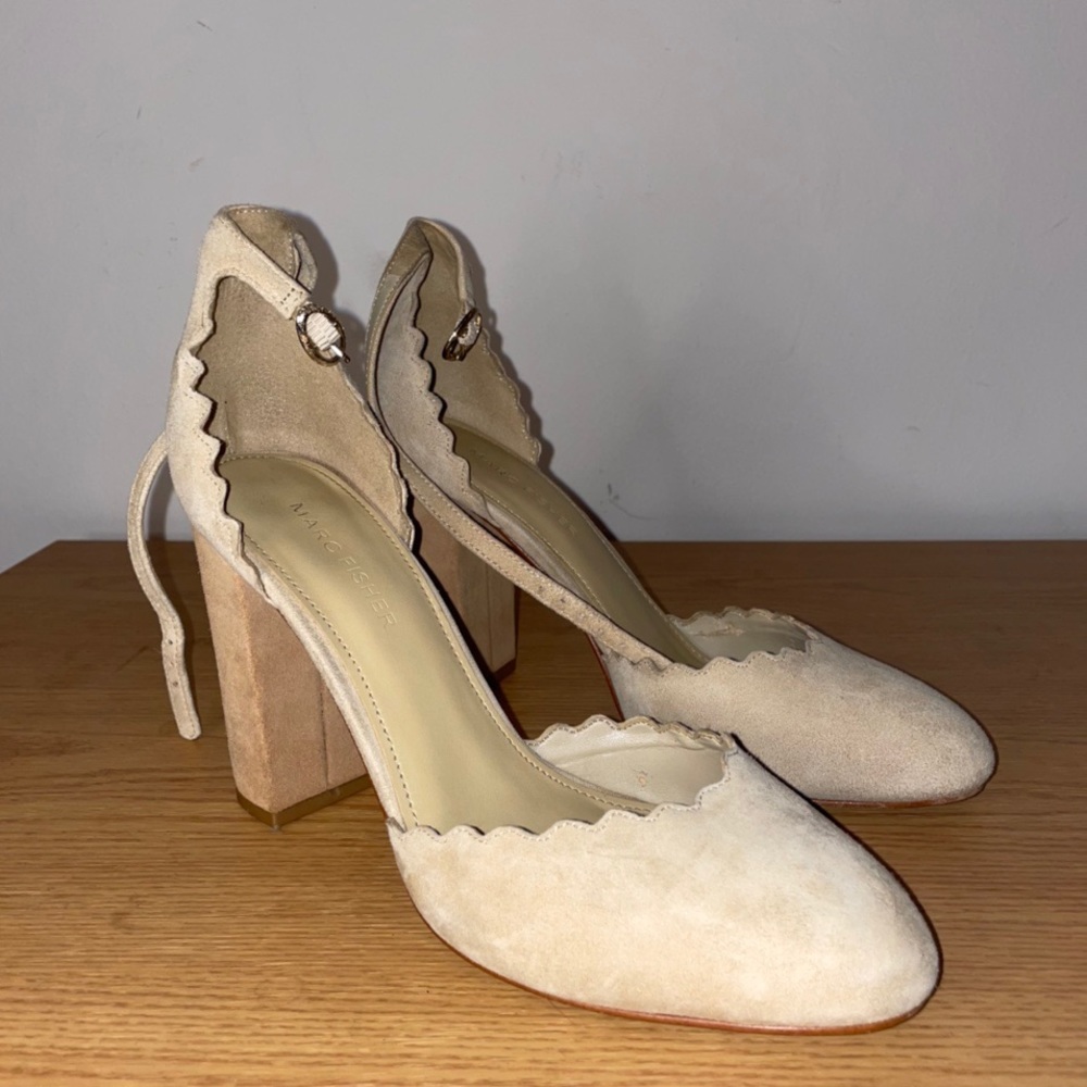 MARC FISHER NUDE SUEDE HEELS